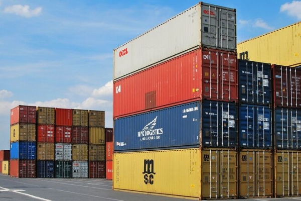 
Украина нарастила сырьевой экспорт в ЕС: названы причины спада поставок промтоваров
