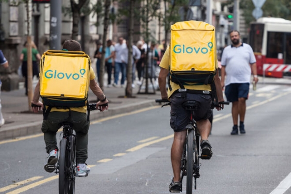 
Доставка еды в Украине будет зарабатывать 2 млрд евро в год, – глава Glovo

