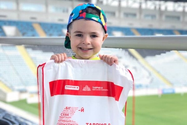 Пробежал марафон на беговеле: 4-летний одессит стал рекордсменом Украины