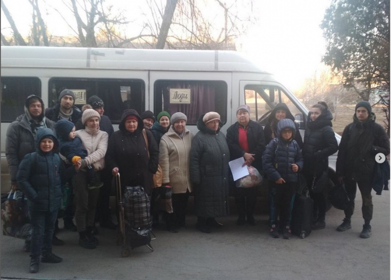 &laquo;Український військовий утік із&nbsp;полону та&nbsp;вивіз із&nbsp;Маріуполя сім'ю друга&raquo;: як&nbsp;зараз евакуюють маріупольців