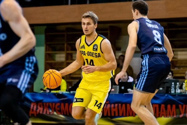 Баскетбол. &laquo;БІПА&raquo; у яскравому поєдинку обіграла &laquo;Дніпро&raquo; і здобула другу перемогу