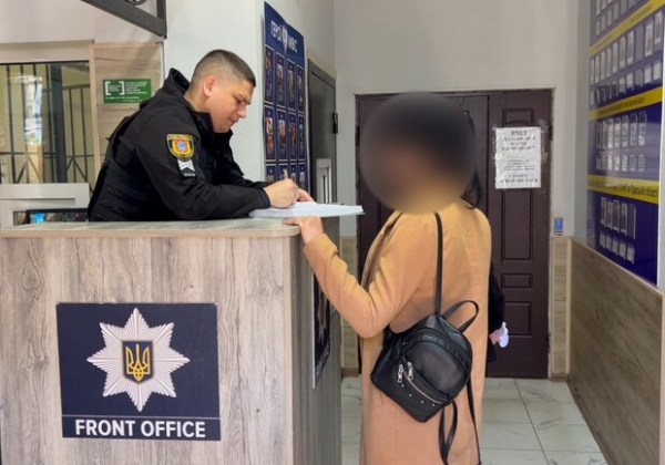 В Одессе женщина заставляла девятилетнего сына попрошайничать: ей грозит тюрьма