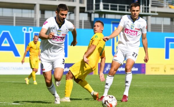 Футбол. Кубок України: &laquo;Лівий берег&raquo; &mdash; &laquo;Чорноморець&raquo; - 1:2