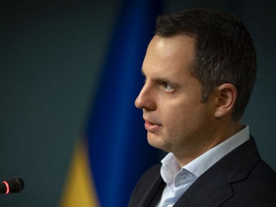 Ростислав Шурма фігурує в численних схемах ще з часів роботи в Запоріжжі — ЗМІ