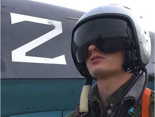 Російський військовий льотчик «здався» американцям на відпочинку в Еміратах: ЗМІ дізналися про подробиці