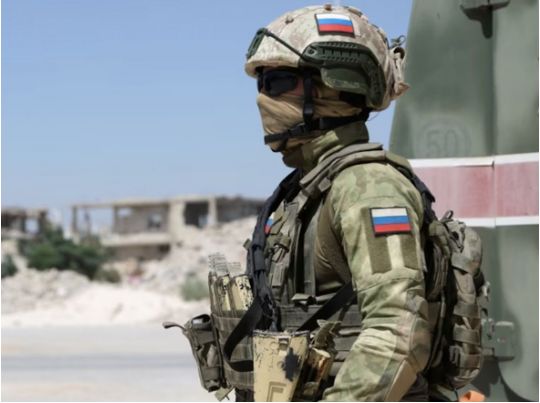 Вийшли з&nbsp;міста Хама та&nbsp;тікають з&nbsp;Дамаска: в&nbsp;ГУР розповіли, що&nbsp;роблять війська путіна в&nbsp;Сирії