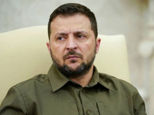 Темні часи для Зеленського&nbsp;&mdash; росія та&nbsp;США витісняють його зі&nbsp;сцени,&nbsp;&mdash; ЗМІ