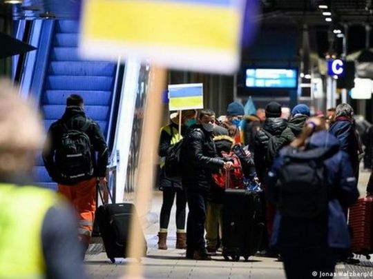 Мінус 100 євро: українські біженці у Німеччині втрачають частину допомоги від уряду — кого це стосуватиметься