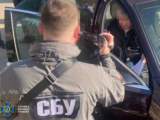 В Одесі чиновники розікрали гроші на поховання воїнів ЗСУ: зникло більше 2 млн грн