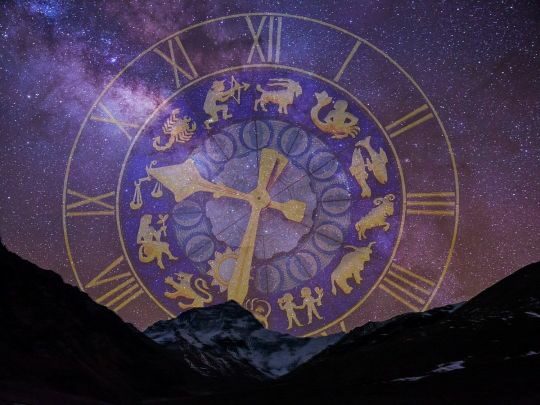 Зміна роботи та&nbsp;весілля: гороскоп на&nbsp;червень 2025 року для всіх знаків зодіаку