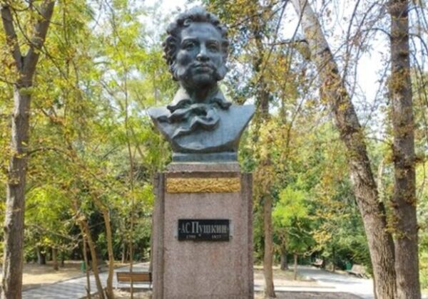 В Одесской области демонтируют памятник Пушкину: что с ним будет дальше