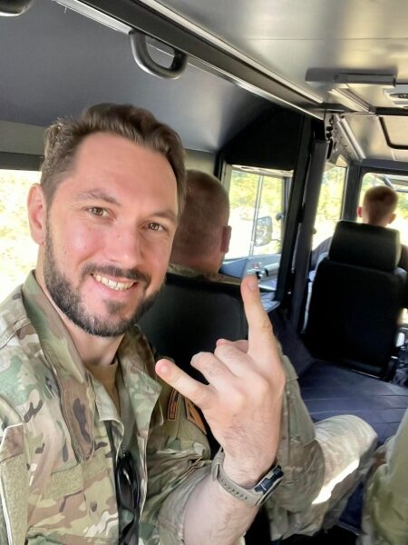 &laquo;Можна зі&nbsp;Львова керувати наземним дроном, який знаходиться на&nbsp;фронті&raquo;,&nbsp;&mdash; засновник Школи роботизованих наземних комплексів
