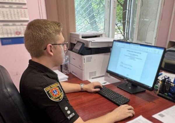 В Одессе работница банка на более 394 тысяч гривен обманула пенсионерку