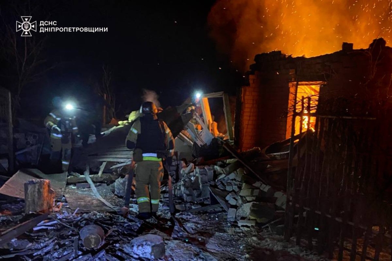 Ще&nbsp;одна неспокійна ніч: ракетний удар по&nbsp;Кривому Розі та&nbsp;атака на&nbsp;Запоріжжя (фото, відео)