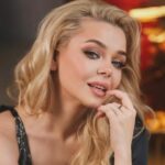 Скоро буде малюк: популярна співачка чекає на первістка