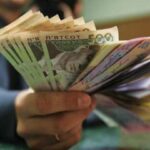 Грошова допомога для українців: як зареєструватися і отримати 10 800 гривень до кінця березня