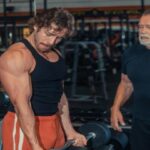 Шварценеггер показав, як займається спором зі своїм сином