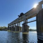 Води вистачить на два тижні: рф знищила стратегічну греблю на Донбасі