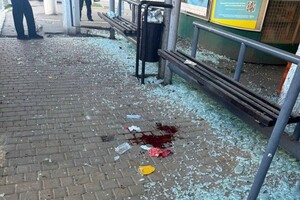 Утренний удар по остановке в Одессе: получили осколочные ранения люди Утренний удар по остановке в Одессе: получили осколочные ранения люди